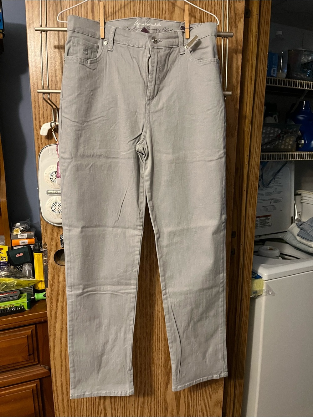 Gloria Vanderbilt Skinny Jeans in Light Gray